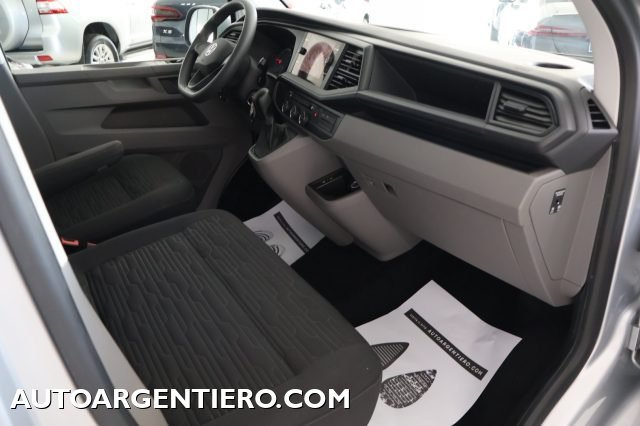 VOLKSWAGEN Caravelle usata, con Bluetooth