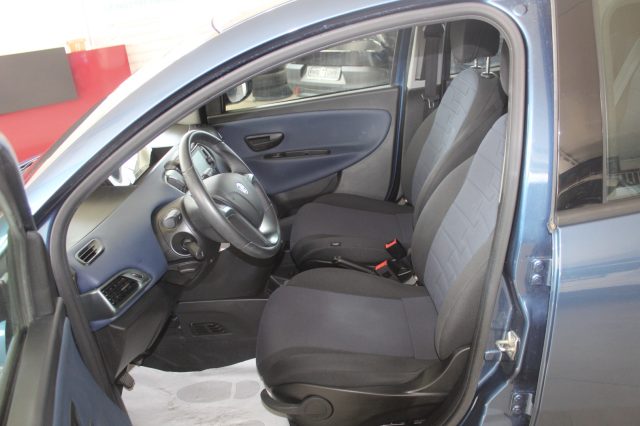 LANCIA Ypsilon usata, con Chiusura centralizzata