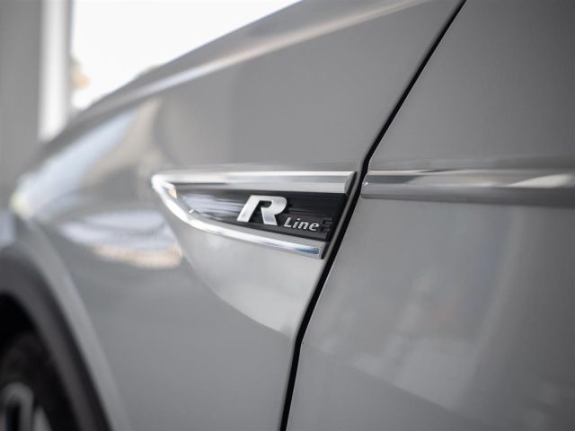 VOLKSWAGEN T-Cross usata, con Specchietti laterali elettrici