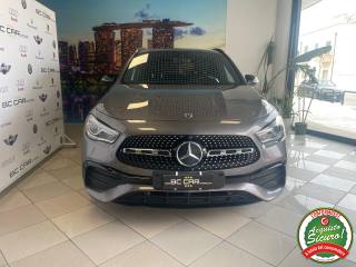 MERCEDES-BENZ GLA 200 usata, con Airbag