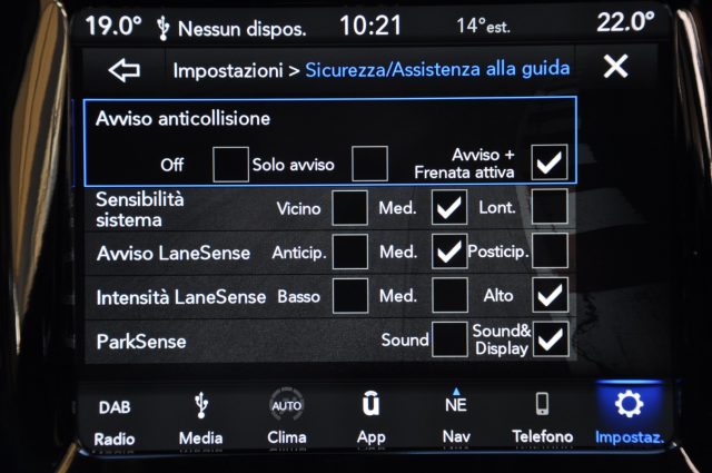 JEEP Compass usata, con Sedile posteriore sdoppiato