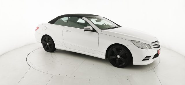 MERCEDES-BENZ E 220 usata 42