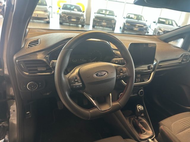 FORD Fiesta usata, con Controllo automatico clima