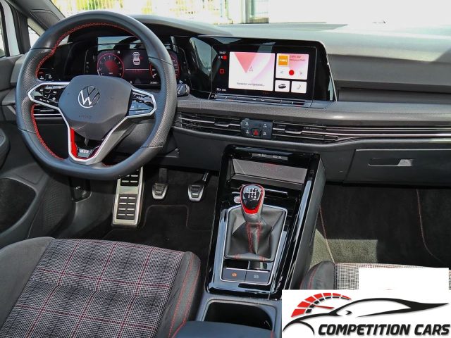 VOLKSWAGEN Golf usata, con Controllo trazione