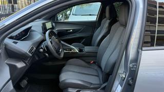 PEUGEOT 3008 usata, con Cruise Control