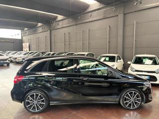 MERCEDES-BENZ B 200 usata, con Alzacristalli elettrici