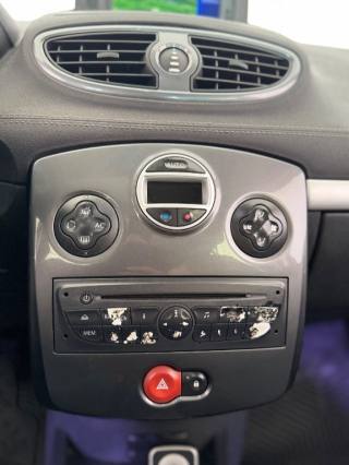 RENAULT Clio usata 15