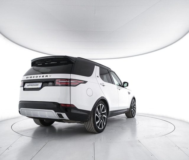 LAND ROVER Discovery usata 1