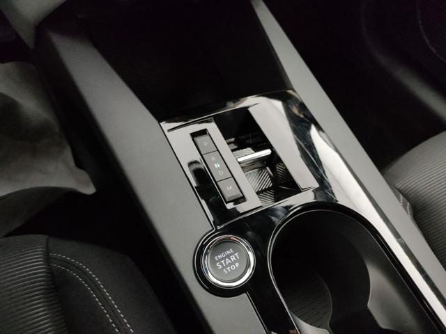 LANCIA Ypsilon usata, con Controllo automatico clima