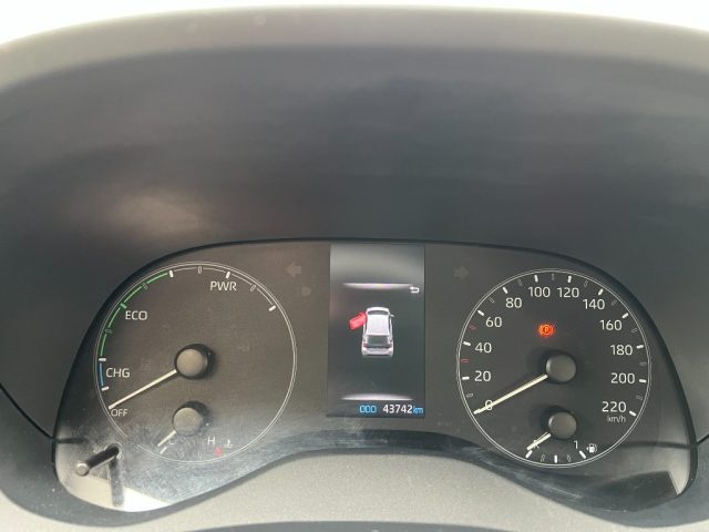 TOYOTA Yaris usata 28