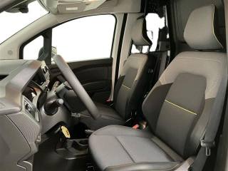 RENAULT Kangoo usata, con USB