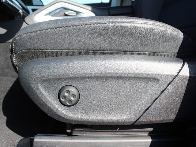 MERCEDES-BENZ GLE 300 usata, con Leve al volante