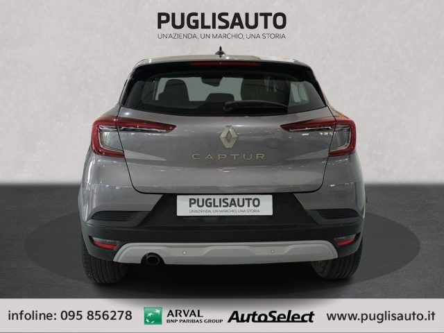 RENAULT Captur usata, con Autoradio