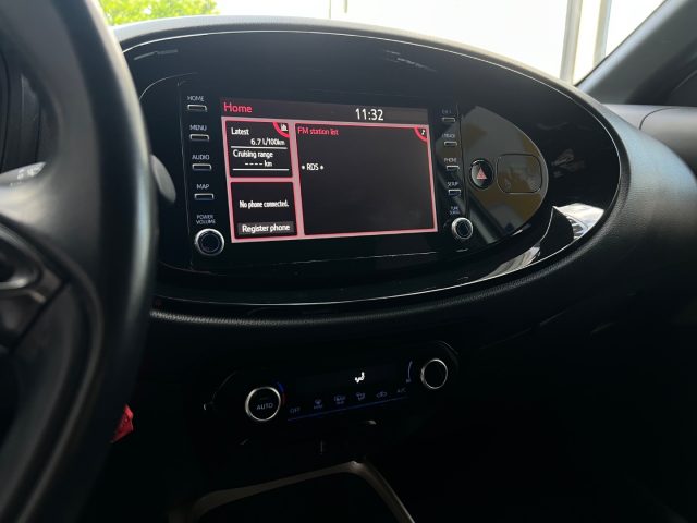 TOYOTA Aygo X usata, con Luci diurne LED