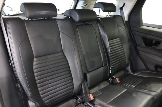 LAND ROVER Discovery Sport usata, con Autoradio digitale