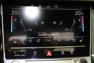 AUDI Q8 usata, con Sistema di navigazione