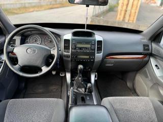 TOYOTA Land Cruiser usata, con Cruise Control