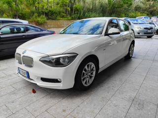 BMW 118 d 5p. Unique