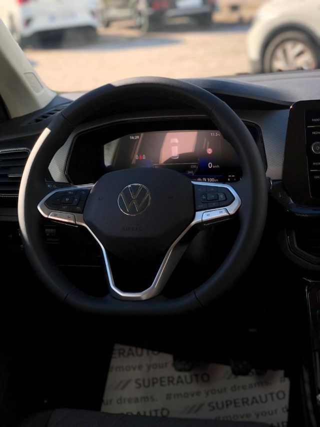 VOLKSWAGEN T-Cross usata, con Frenata d
