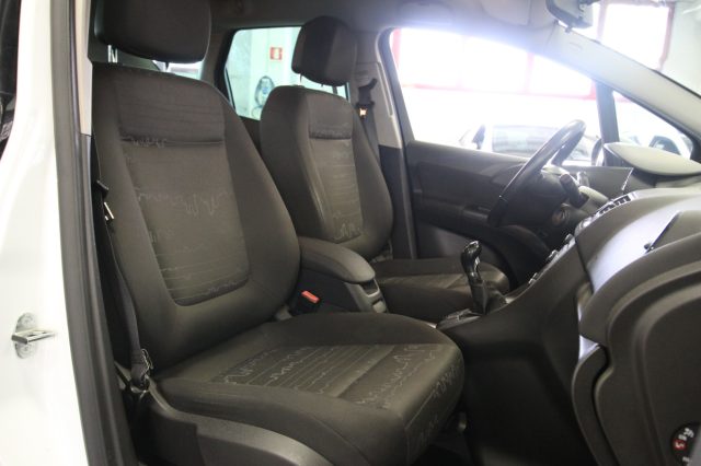 OPEL Meriva usata, con Bracciolo