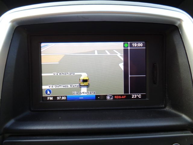 OPEL Vivaro usata, con Autoradio