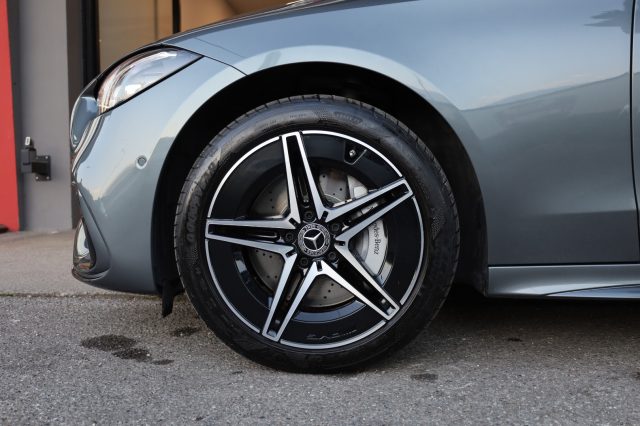 MERCEDES-BENZ C 300 usata 175