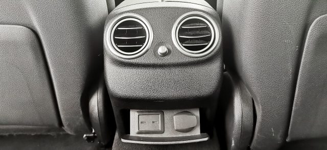 MERCEDES-BENZ E 300 usata, con Monitoraggio pressione pneumatici
