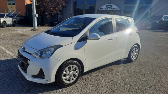 HYUNDAI i10 usata, con Airbag