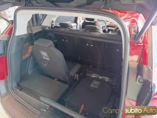 PEUGEOT 5008 usata 27