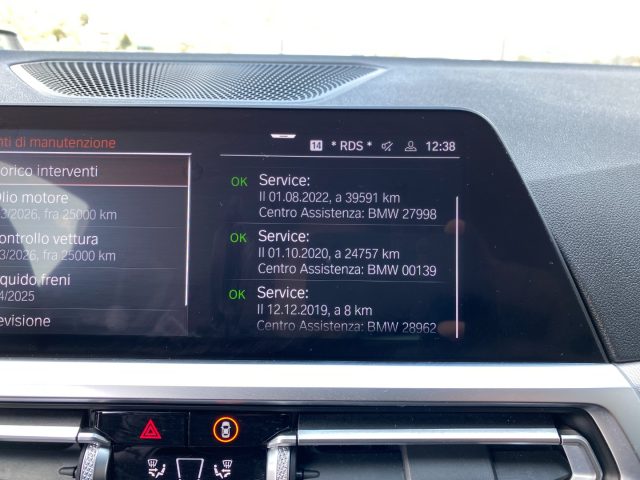 BMW 320 usata, con Fari LED