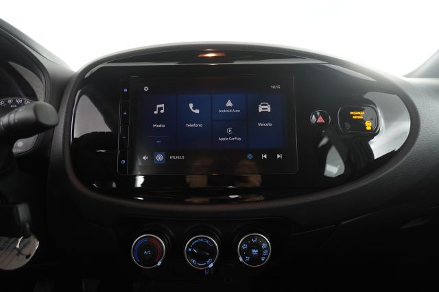 TOYOTA Aygo X usata 13