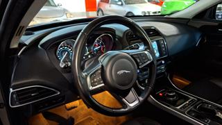 JAGUAR XE usata, con Cerchi in lega