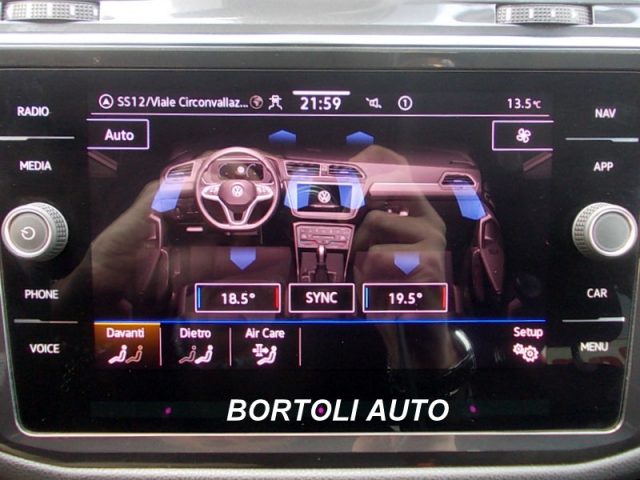 VOLKSWAGEN Passat Variant usata, con Luci diurne LED