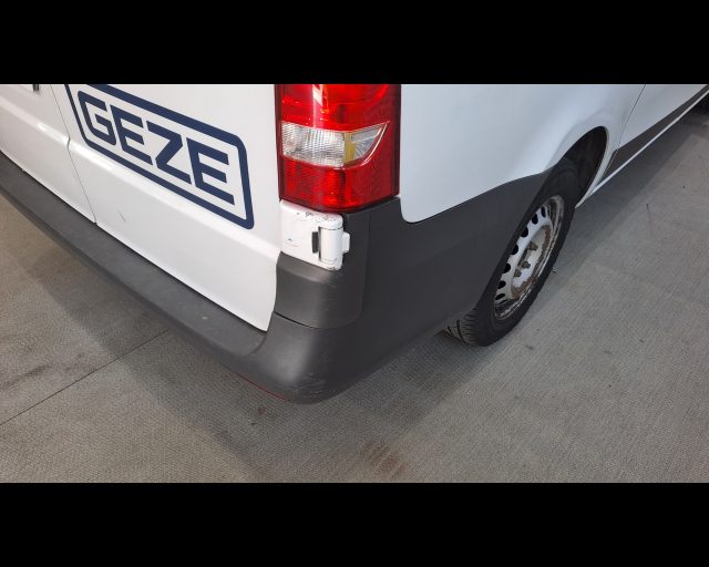 MERCEDES-BENZ Vito usata 16