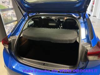 OPEL Corsa usata, con Touch screen