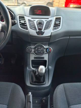 FORD Fiesta usata, con ESP