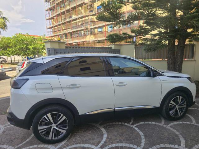PEUGEOT 3008 usata, con Cerchi in lega