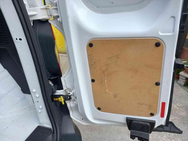 FORD Transit Courier usata 29