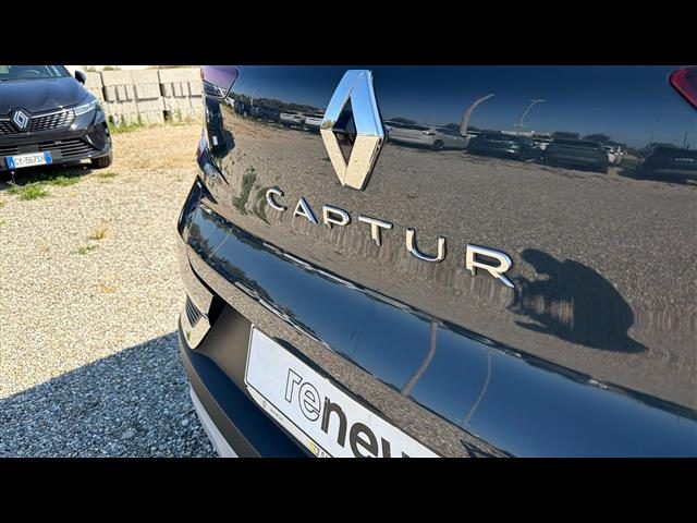 RENAULT Captur usata, con Fari LED
