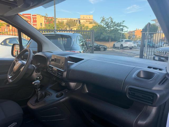 OPEL Combo usata, con Bluetooth