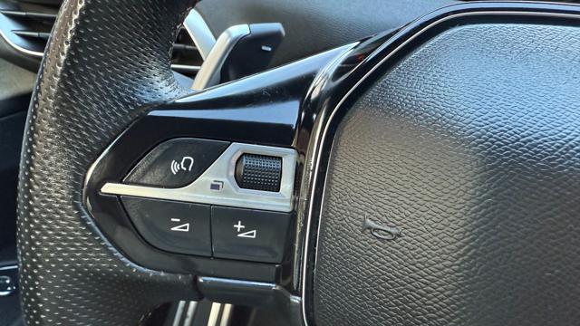 PEUGEOT 3008 usata, con Autoradio