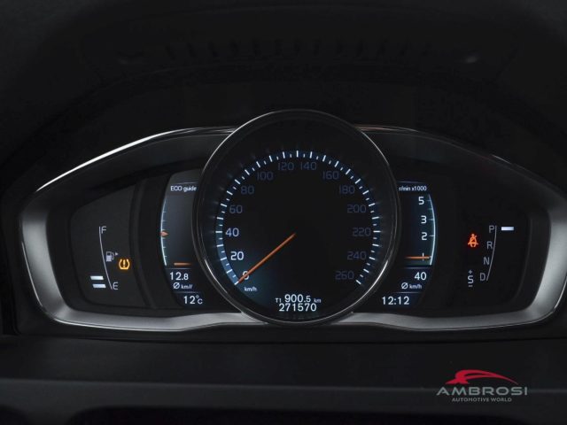VOLVO V60 usata 12