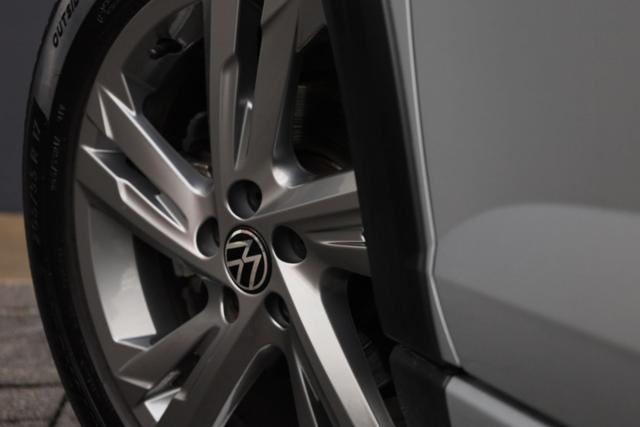 VOLKSWAGEN Taigo usata, con Bluetooth