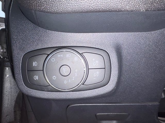 FORD Fiesta usata, con Chiusura centralizzata telecomandata