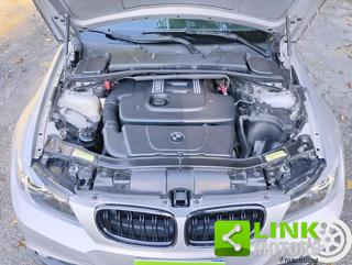 BMW 320 usata, con Sensori di parcheggio posteriori