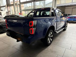 ISUZU D-Max usata, con Alzacristalli elettrici