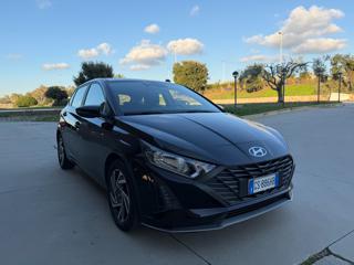 HYUNDAI i20 usata, con Luce d