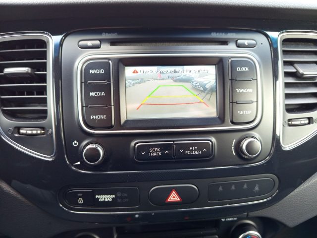 KIA Carens usata, con Specchietti laterali elettrici