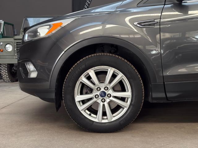 FORD Kuga usata, con MP3