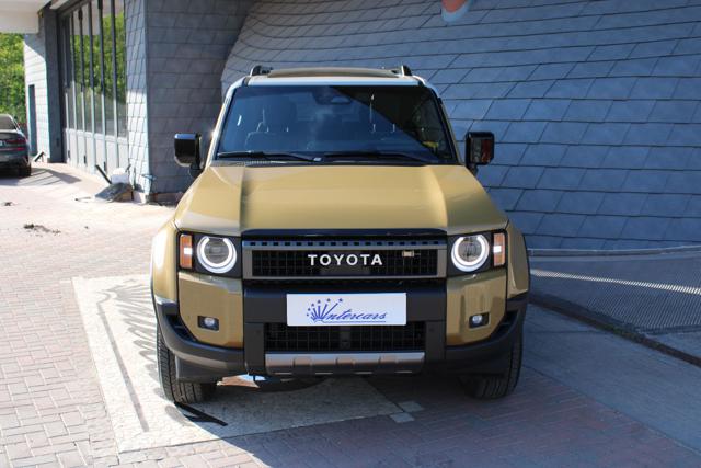 TOYOTA Land Cruiser usata, con Autoradio